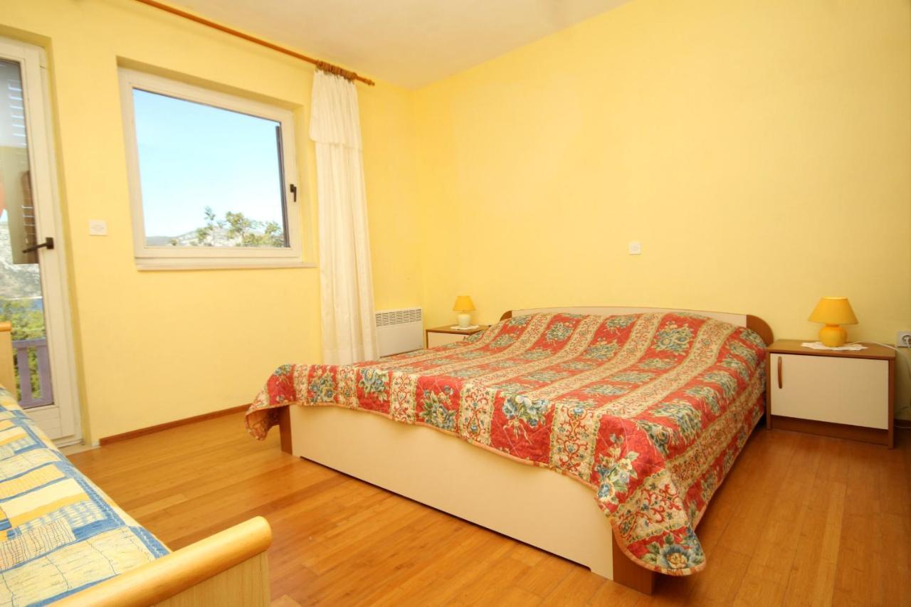 Seaside Apartments With A Swimming Pool Kneza, Korcula - 9269 Racisce Exterior photo