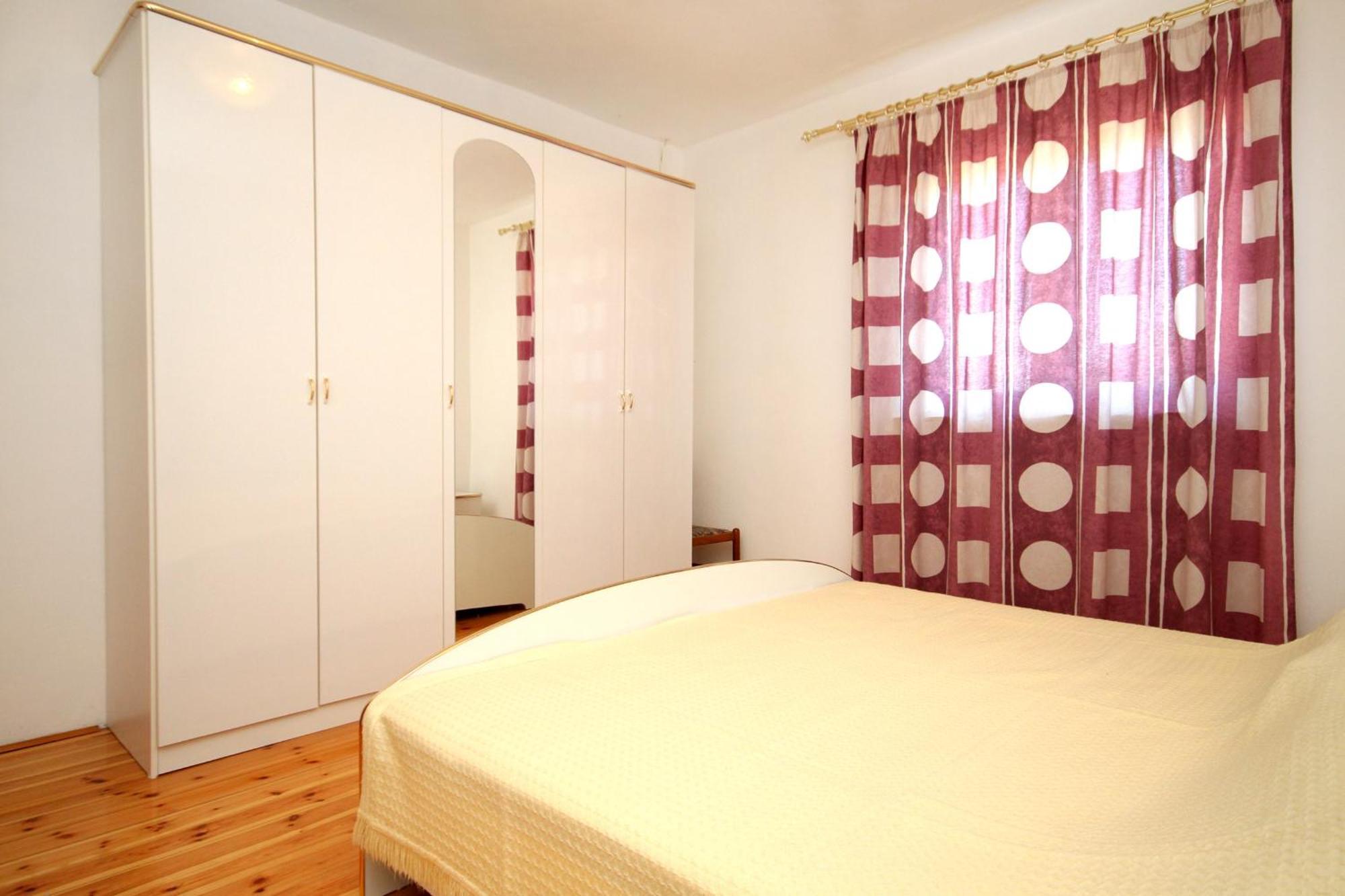 Seaside Apartments With A Swimming Pool Kneza, Korcula - 9269 Racisce Exterior photo